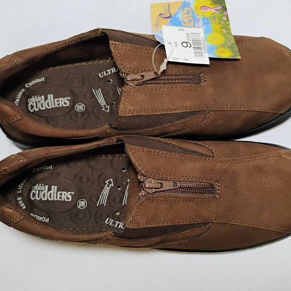 NWT COBBIE CUDDLERS WOMENS 9W BROWN SUEDE SHOE BOOTIES - Picture 5 of 12